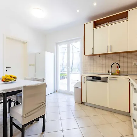 Holiday home Serene Escape Near Zadar With Private Pool & Charming Outdoor Oasis Visocane